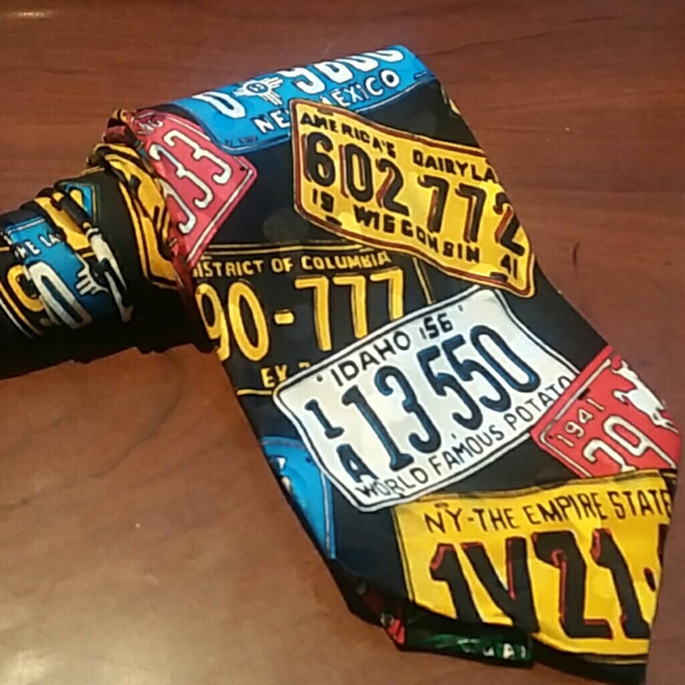 Addiction by Bolero Vintage Novelty Silk Tie